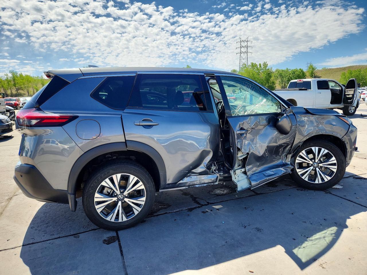 2021 Nissan Rogue Sv - Фото 3