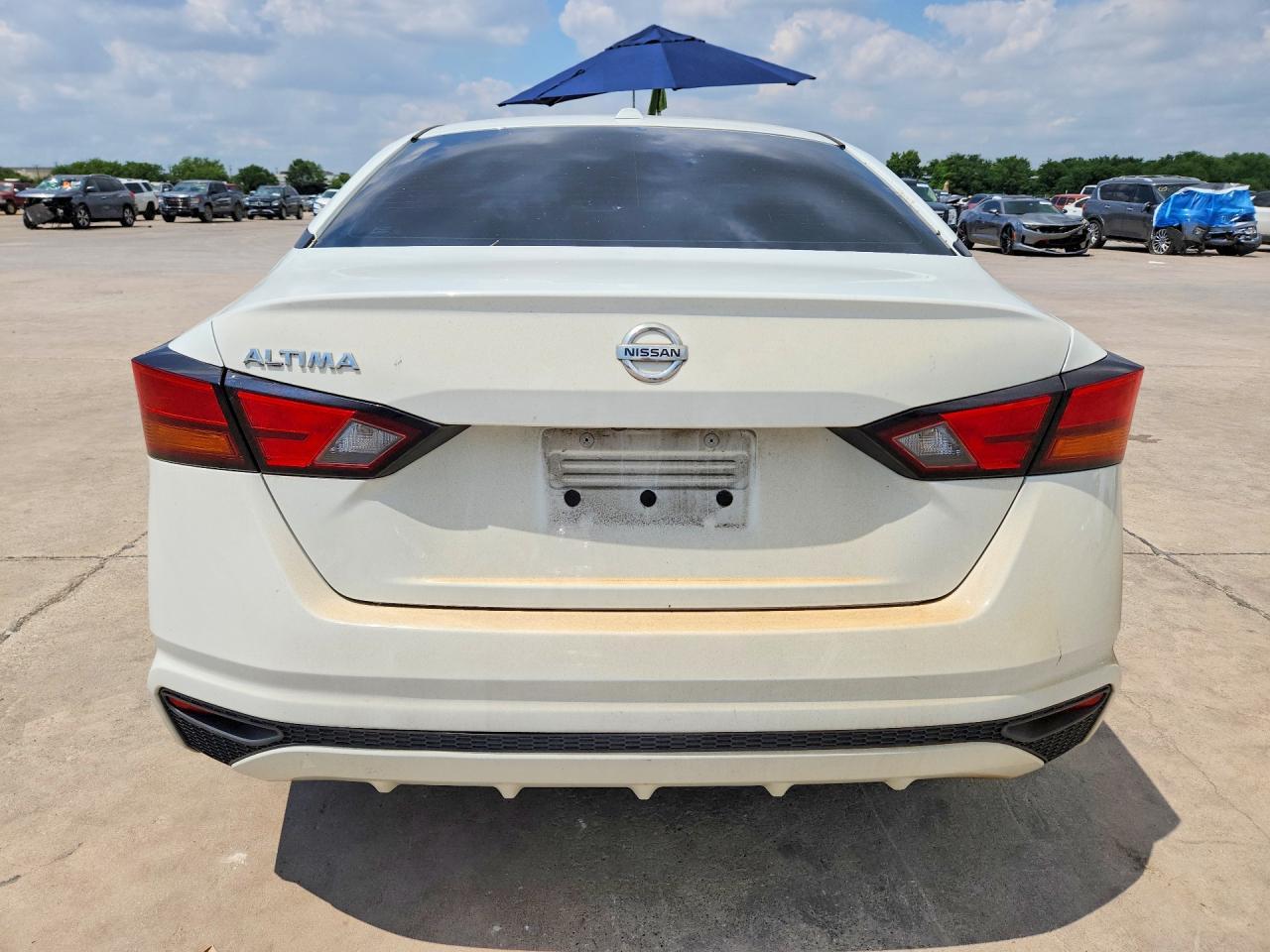 2019 Nissan Altima S - Фото 6