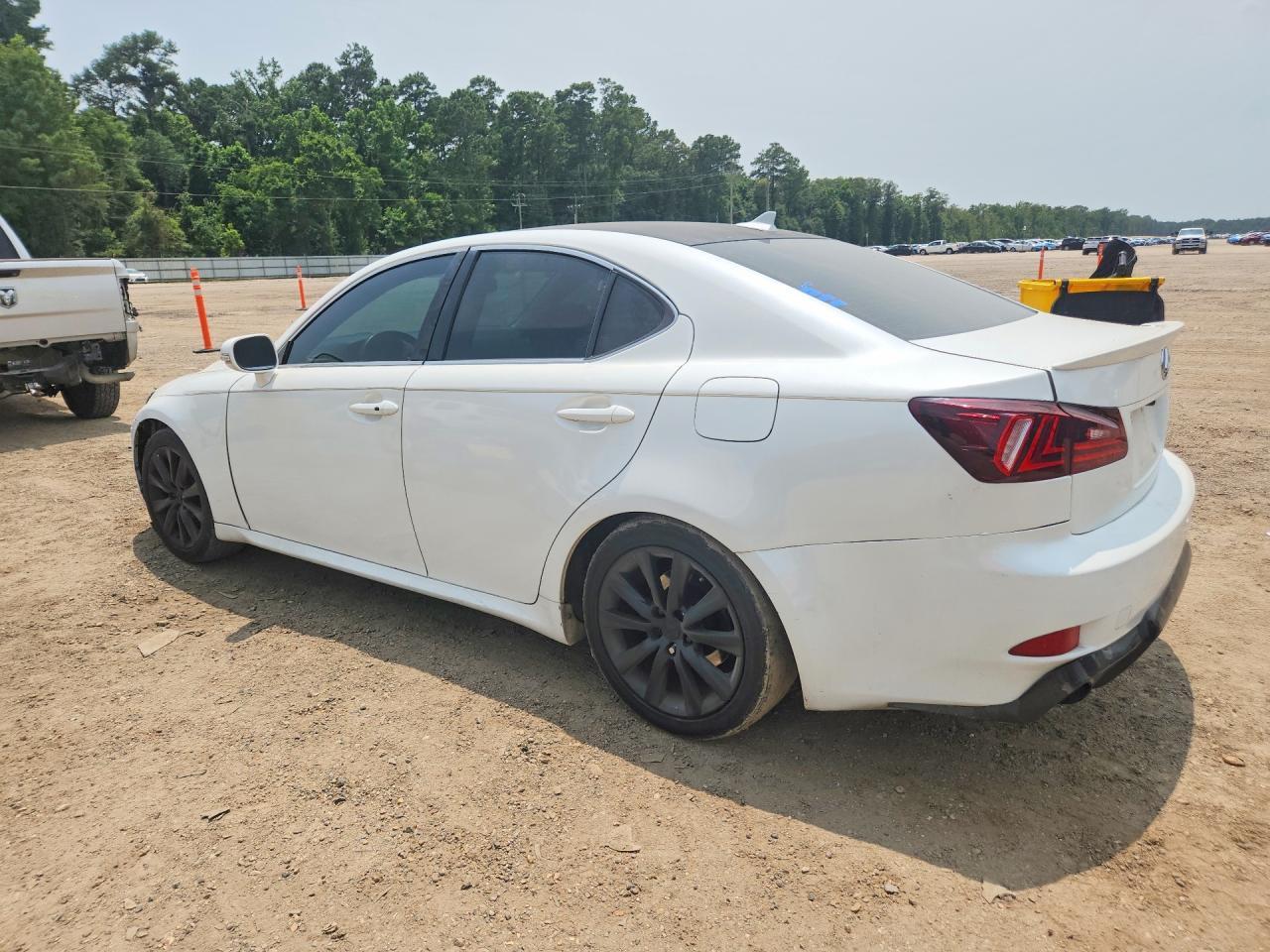 2011 Lexus Is 250 - Фото 2