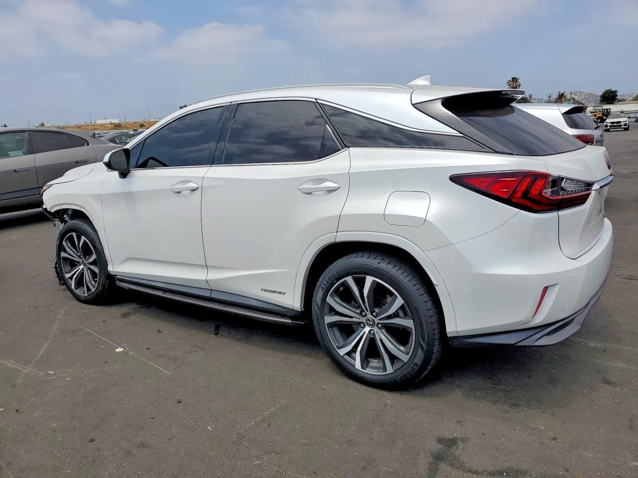 2018 Lexus Rx 450H Base - Фото 2