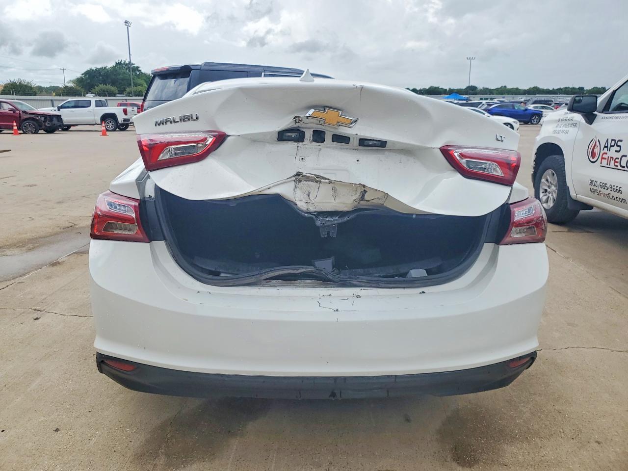 2022 Chevrolet Malibu Lt - Фото 6