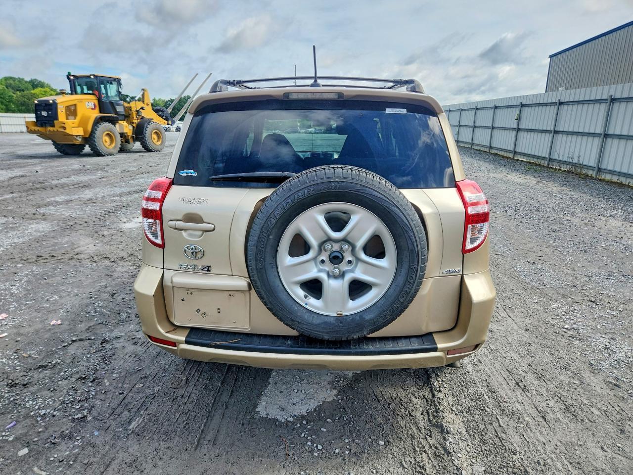 2011 Toyota Rav4 Base - Фото 6