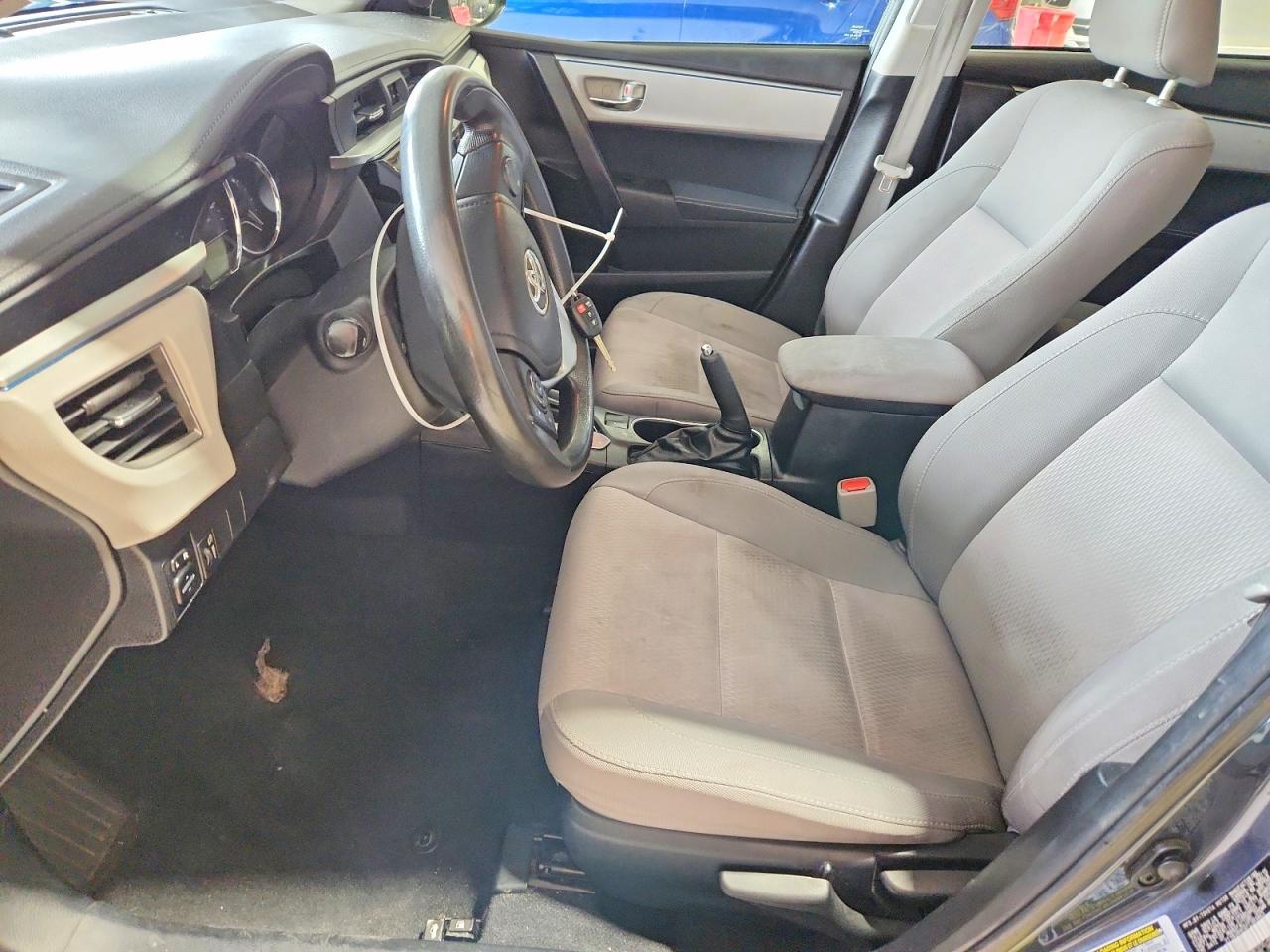 2015 Toyota Corolla Le - Фото 7