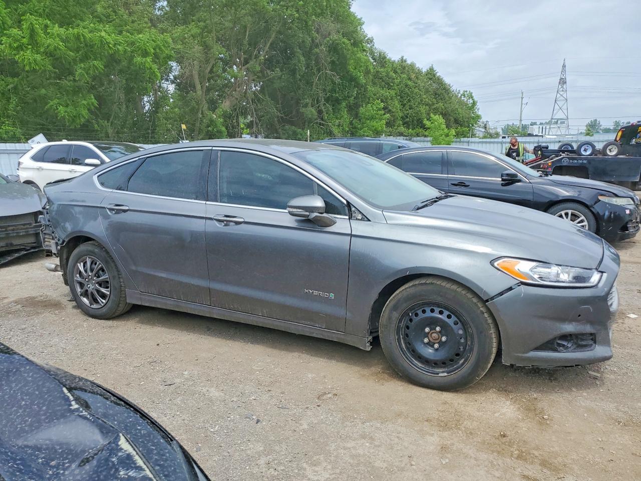 2014 Ford Fusion Titanium Hev - Image 4