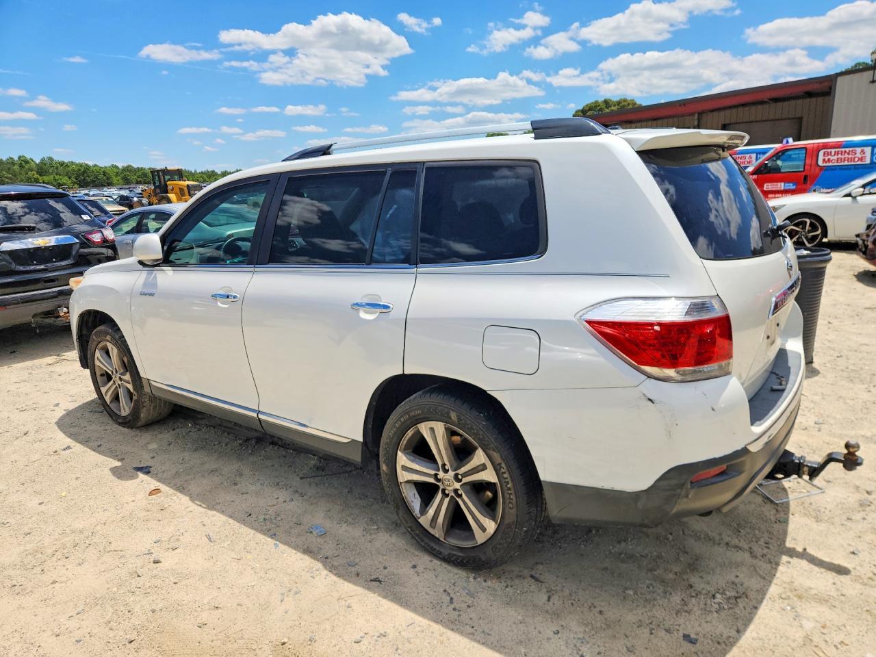 2012 Toyota Highlander Limited - Image 2
