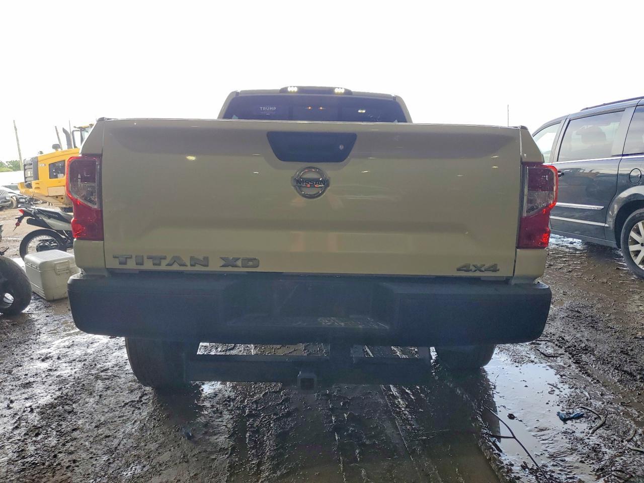 2017 Nissan Titan Xd S - Image 6