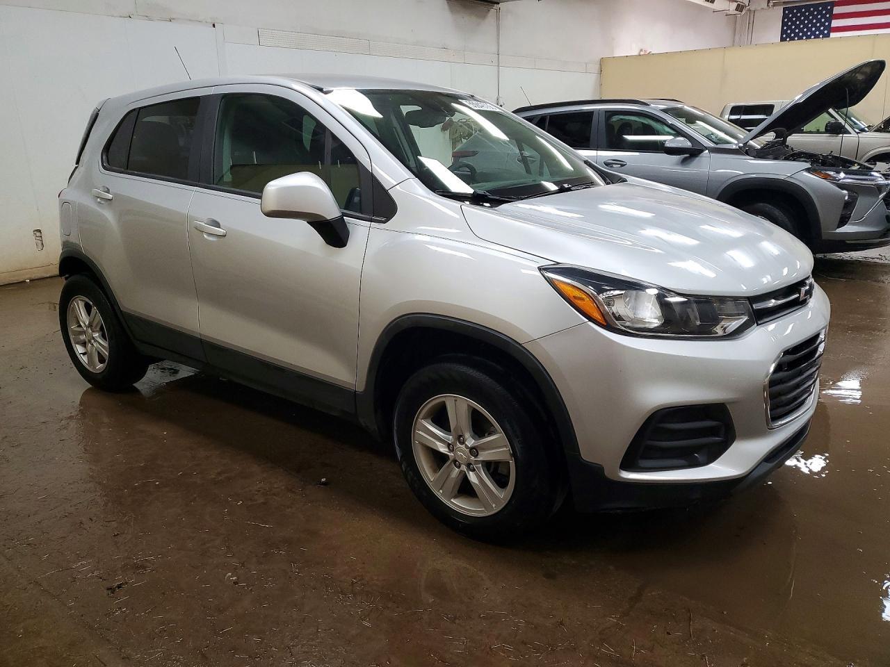 2019 Chevrolet Trax Ls - Фото 4