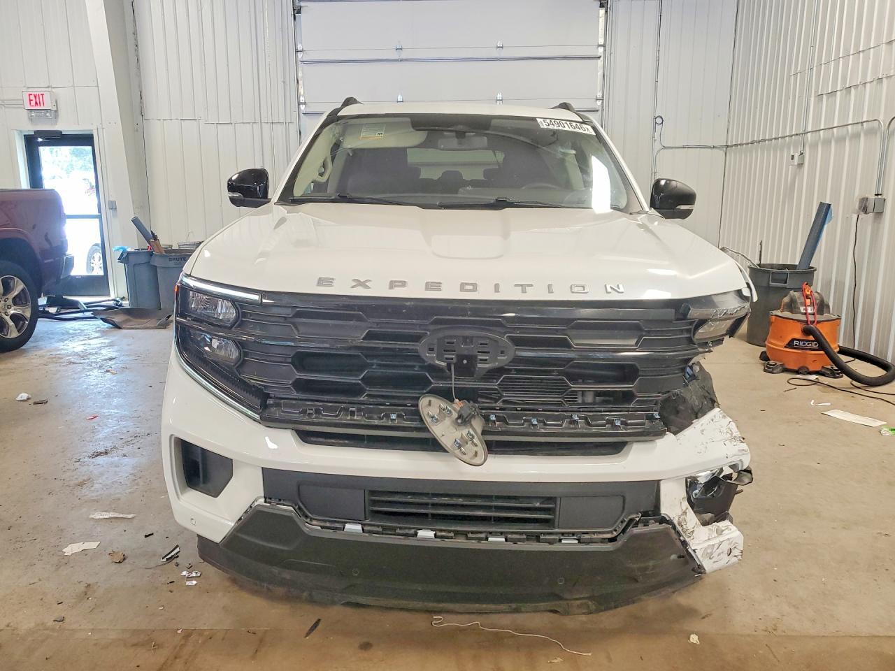 2025 Ford Expedition Max Active - Фото 5
