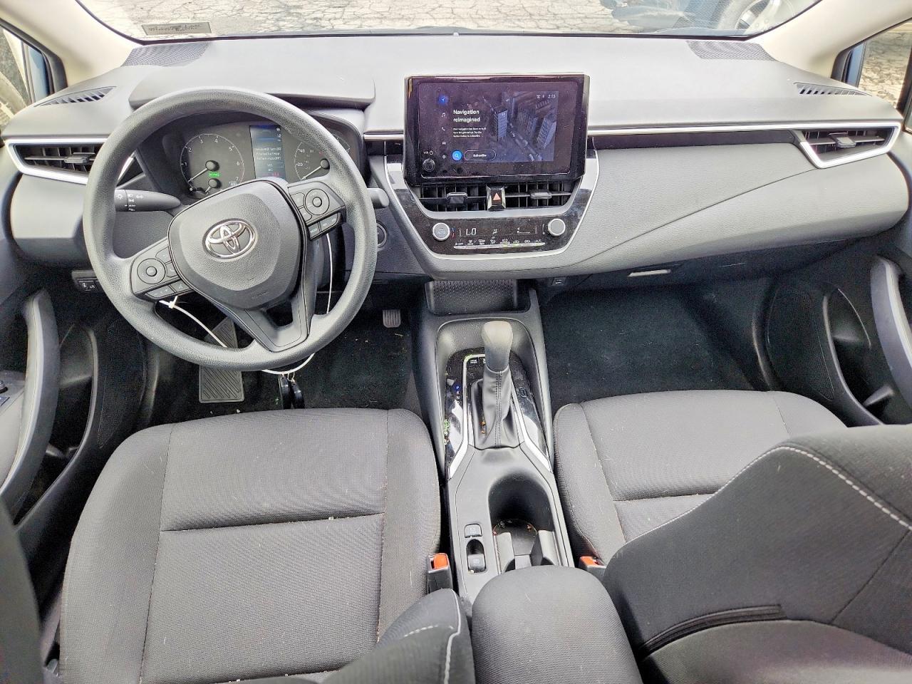 2024 Toyota Corolla Hybrid Le - Image 7