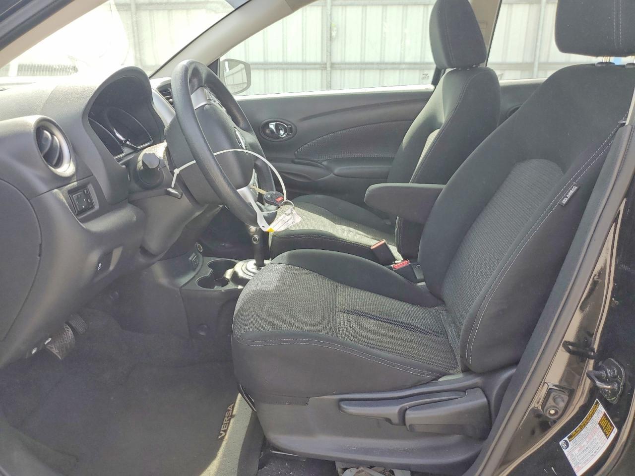 2019 Nissan Versa Sv - Фото 7