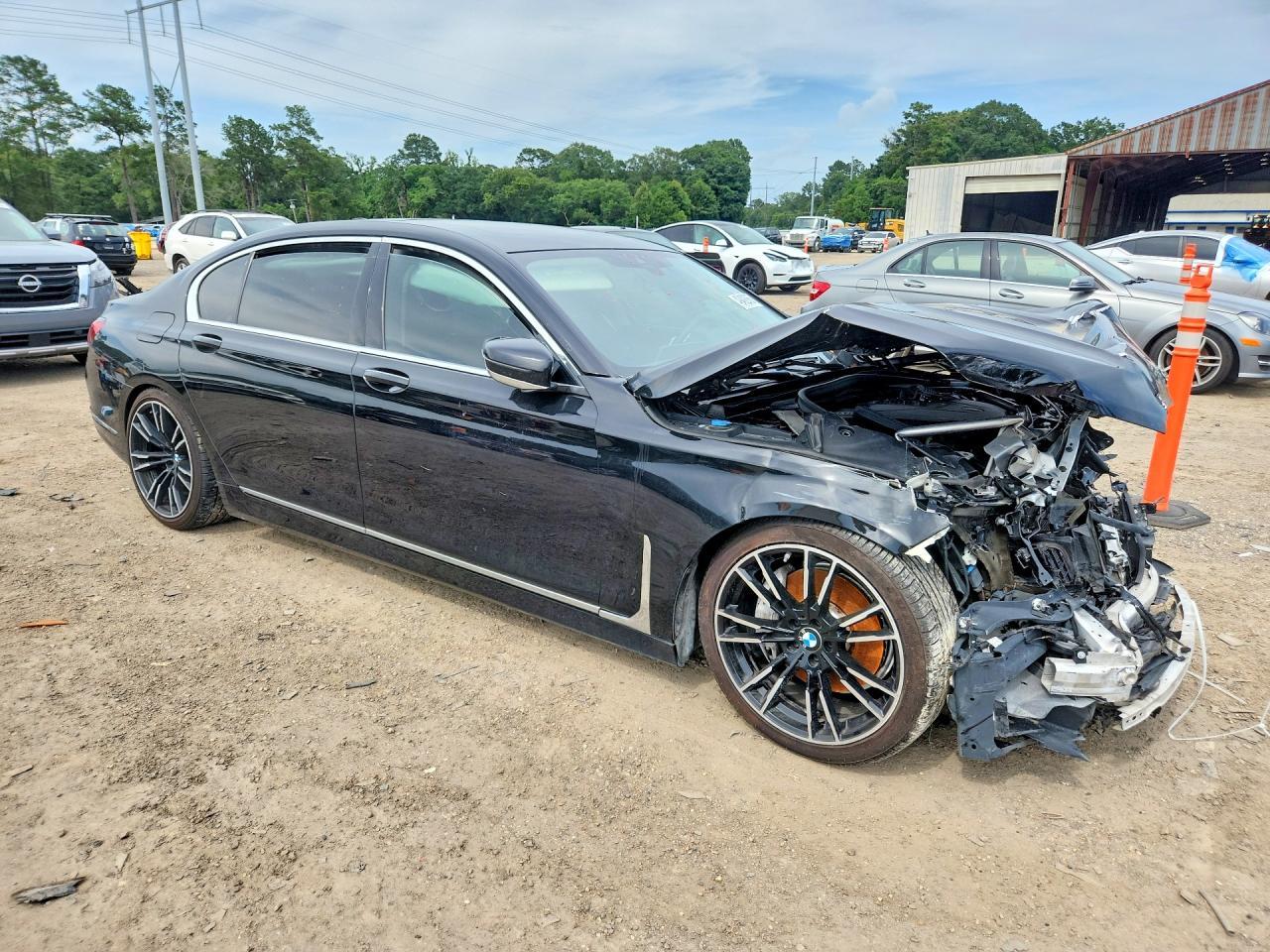 2020 BMW 740 I - Image 4