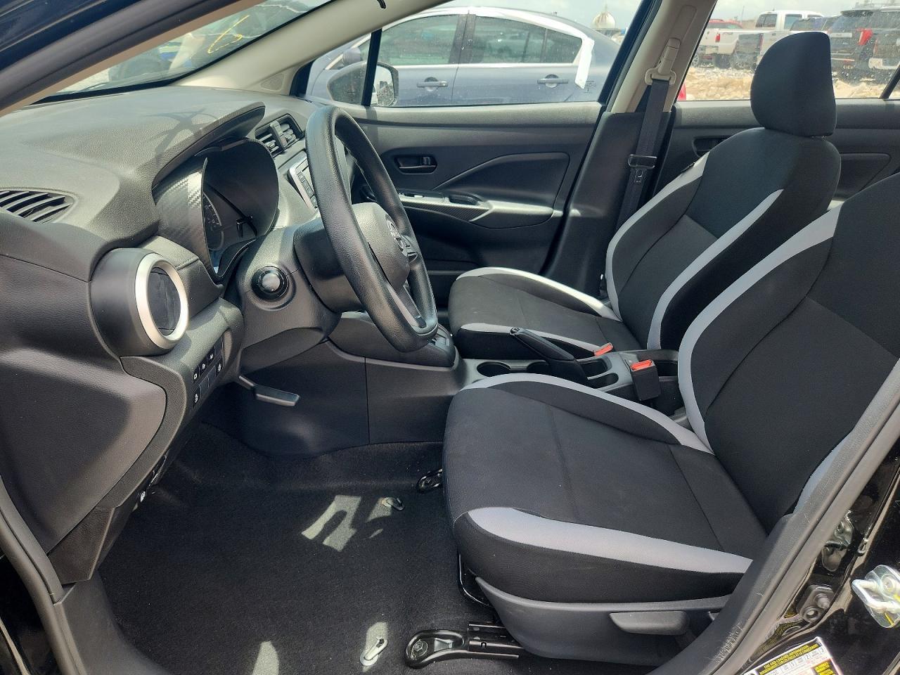 2025 Nissan Versa S - Фото 7