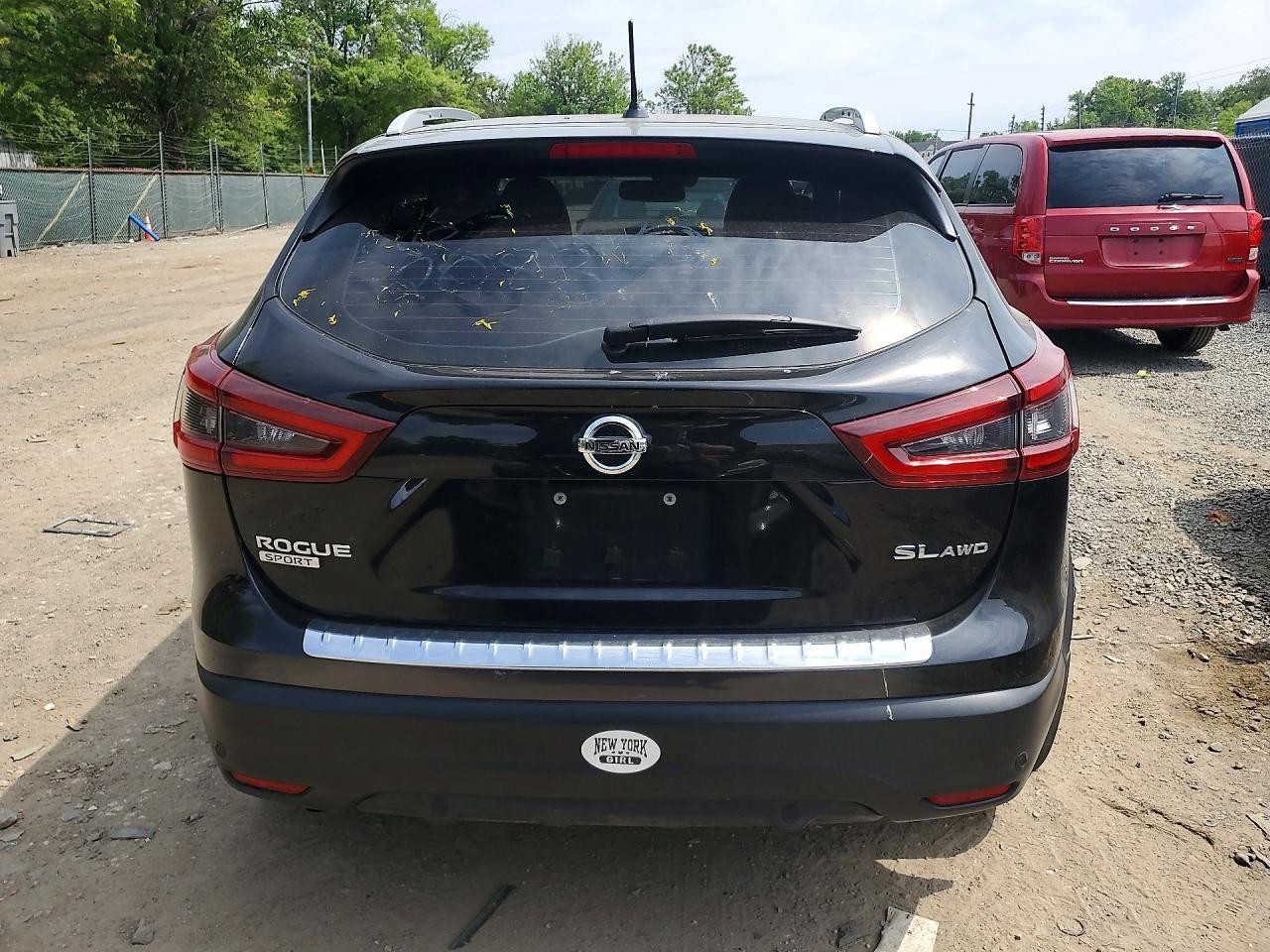 2020 Nissan Rogue Sport Sl - Image 6