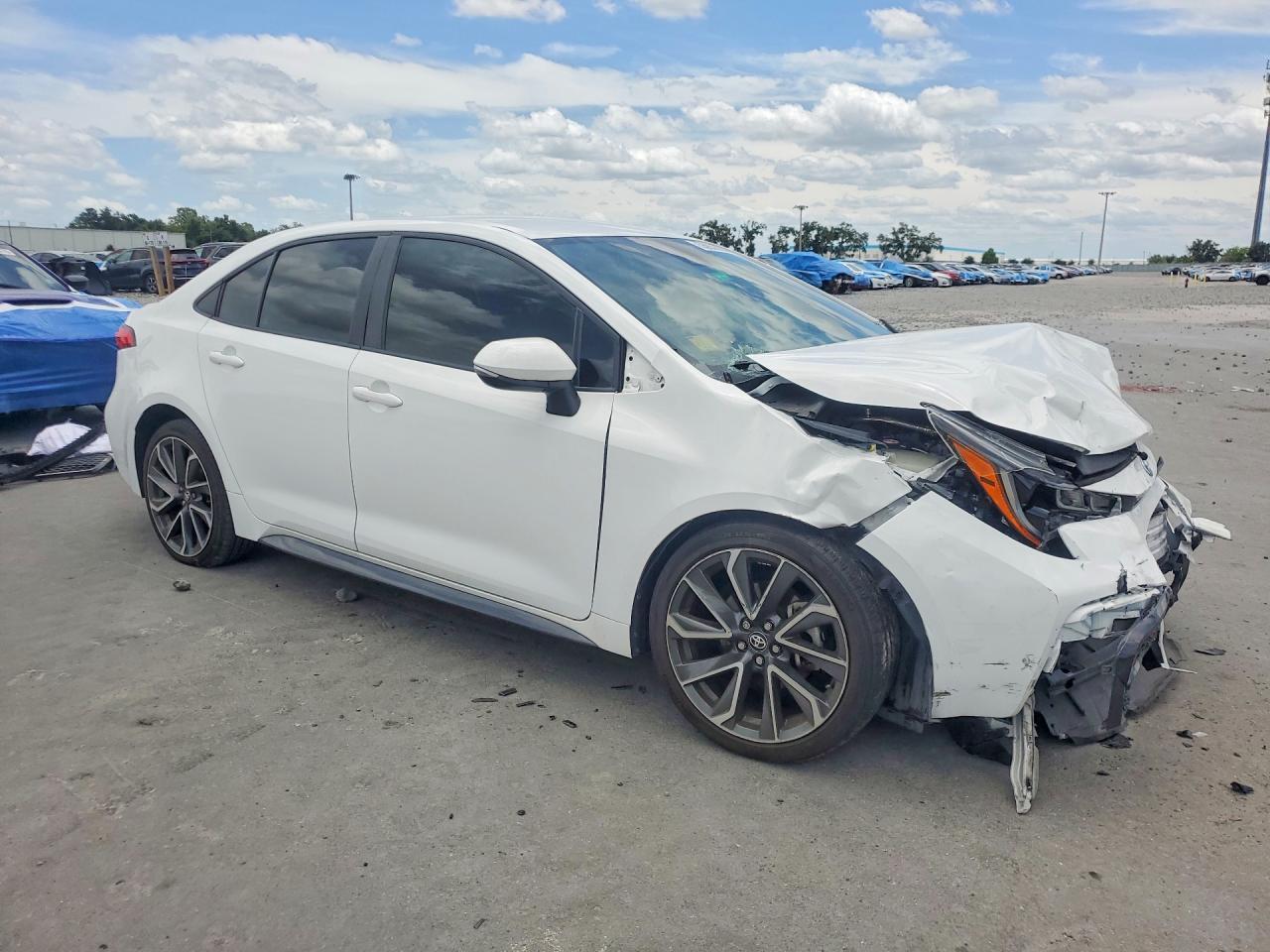 2022 Toyota Corolla Se - Фото 4