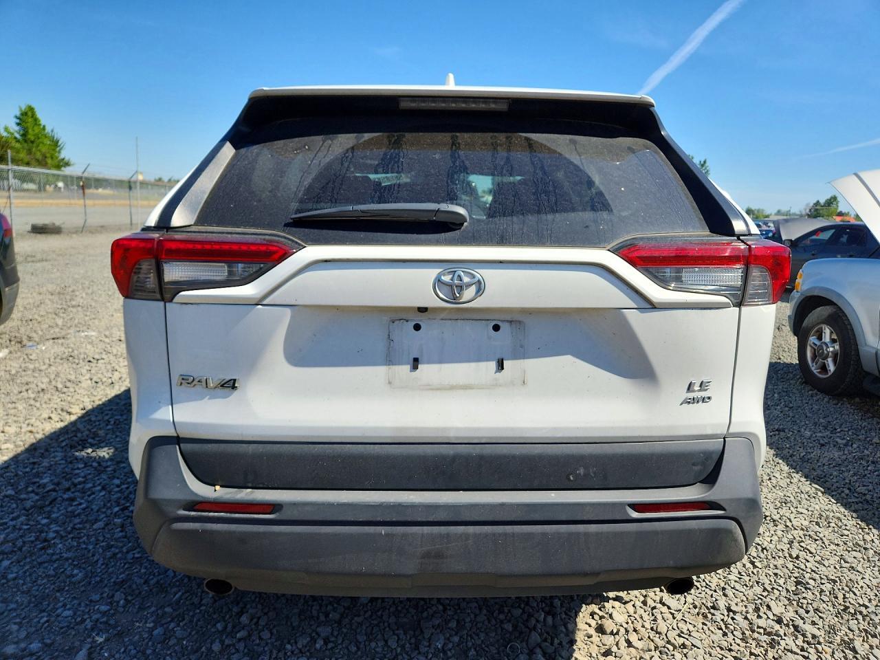 2025 Toyota Rav4 Le - Фото 6