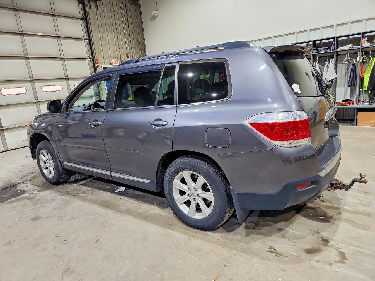2012 Toyota Highlander Se - Фото 2
