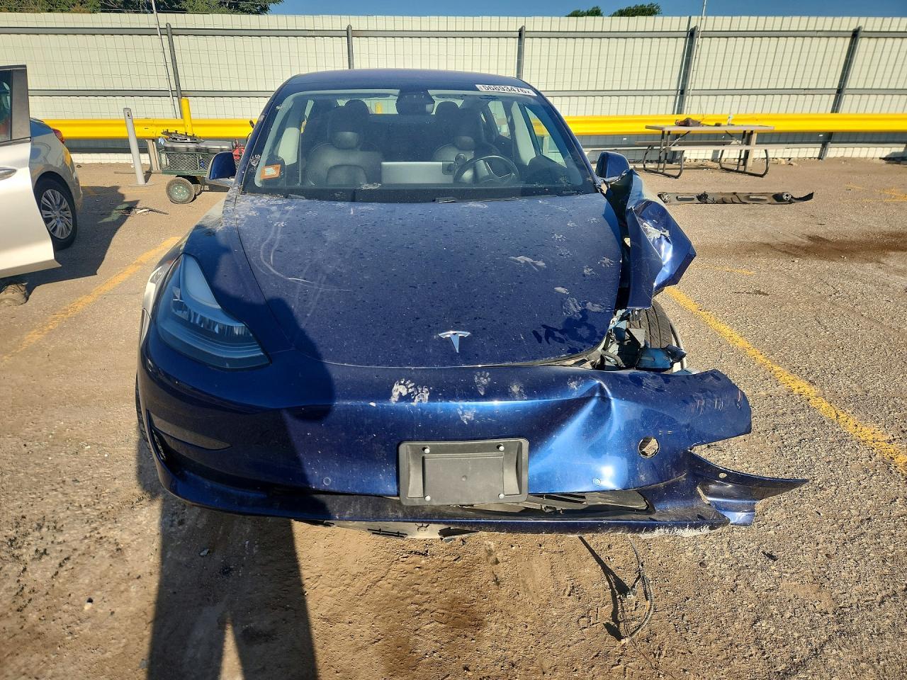 2018 Tesla Model 3 - Image 5