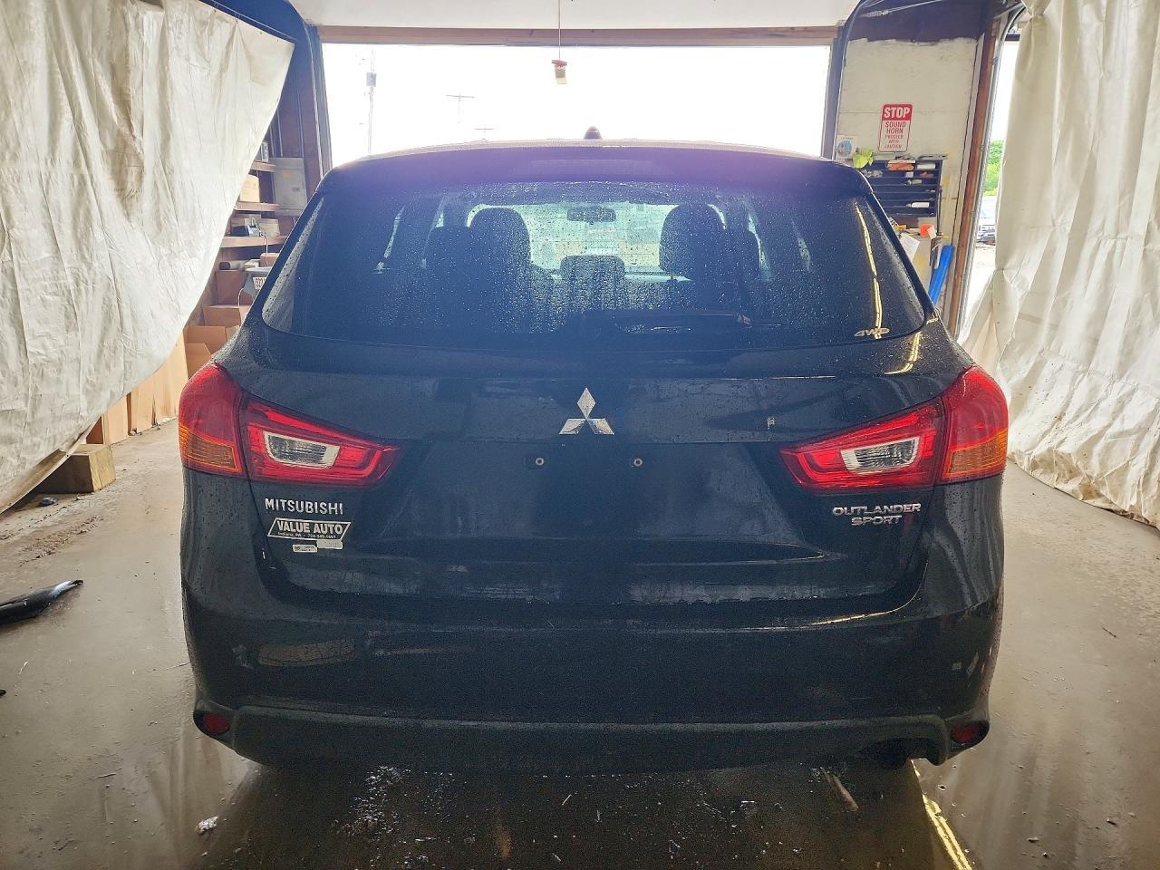 2013 Mitsubishi Outlander Sport Es - Image 6