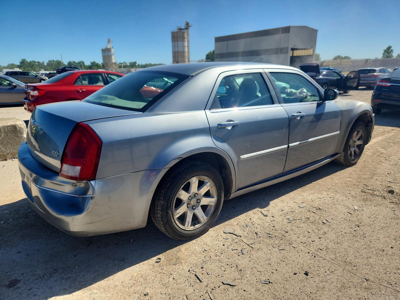2006 Chrysler 300 Touring - Image 3