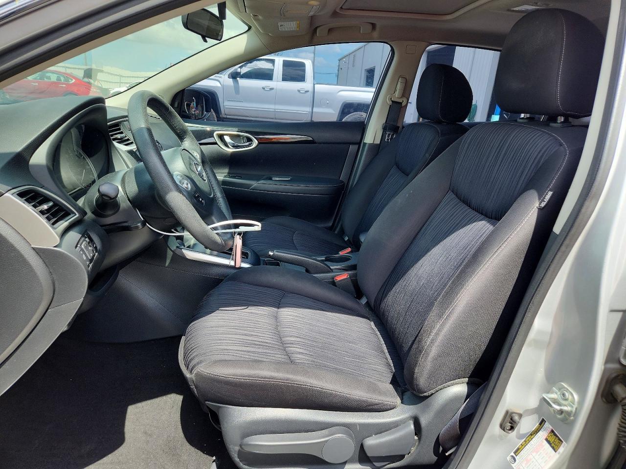 2019 Nissan Sentra Sv - Фото 7