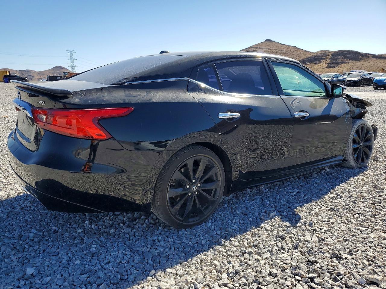 2017 Niss Maxima - Image 3