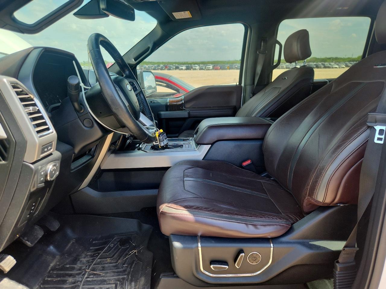 2015 Ford F150 Supercrew - Фото 7