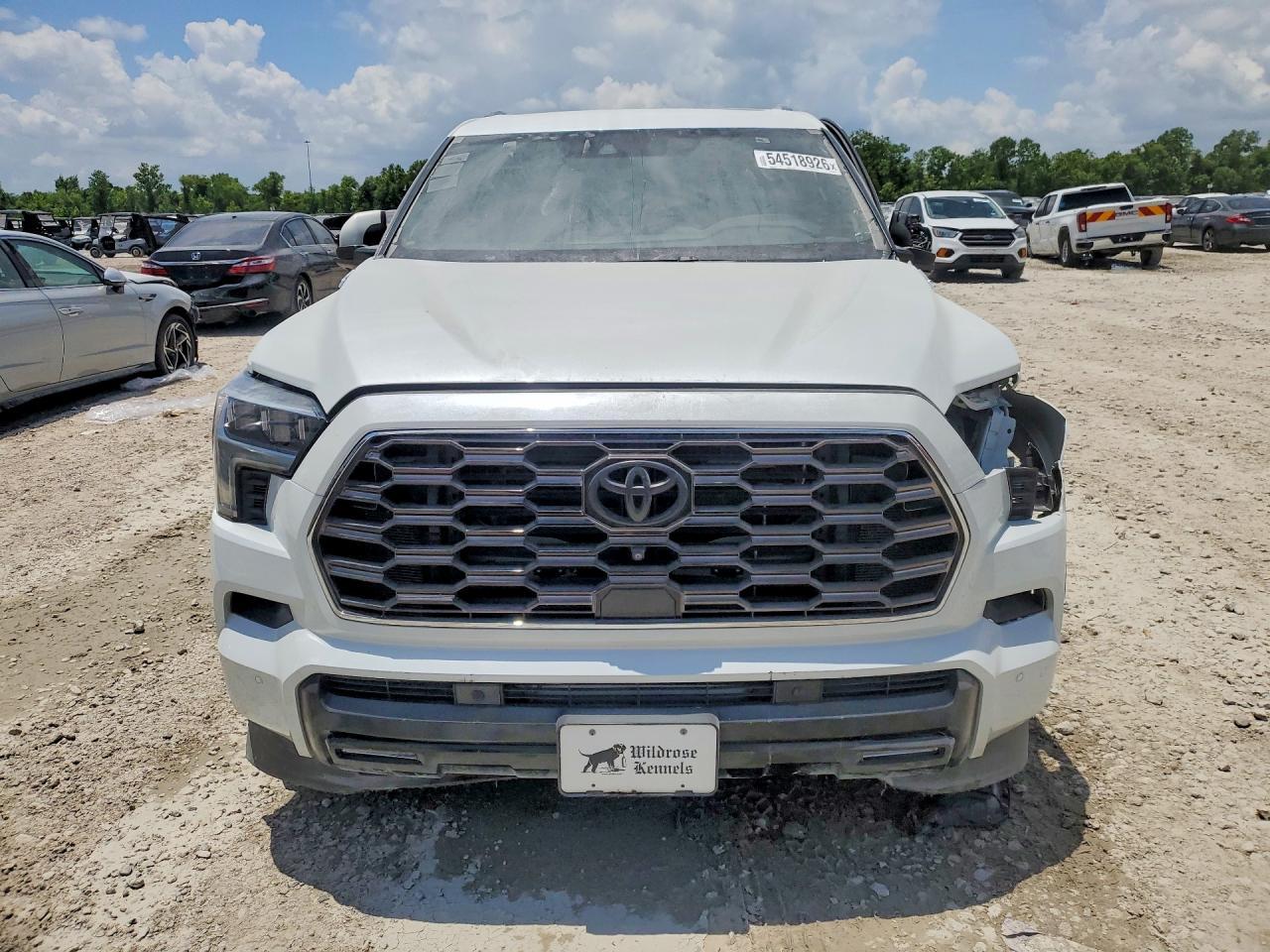 2024 Toyota Sequoia Platinum - Image 5