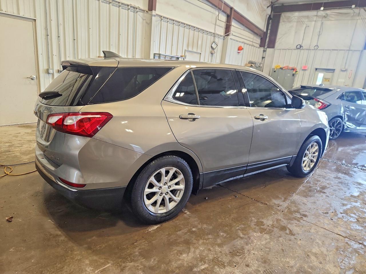 2018 Chevrolet Equinox Lt - Фото 3