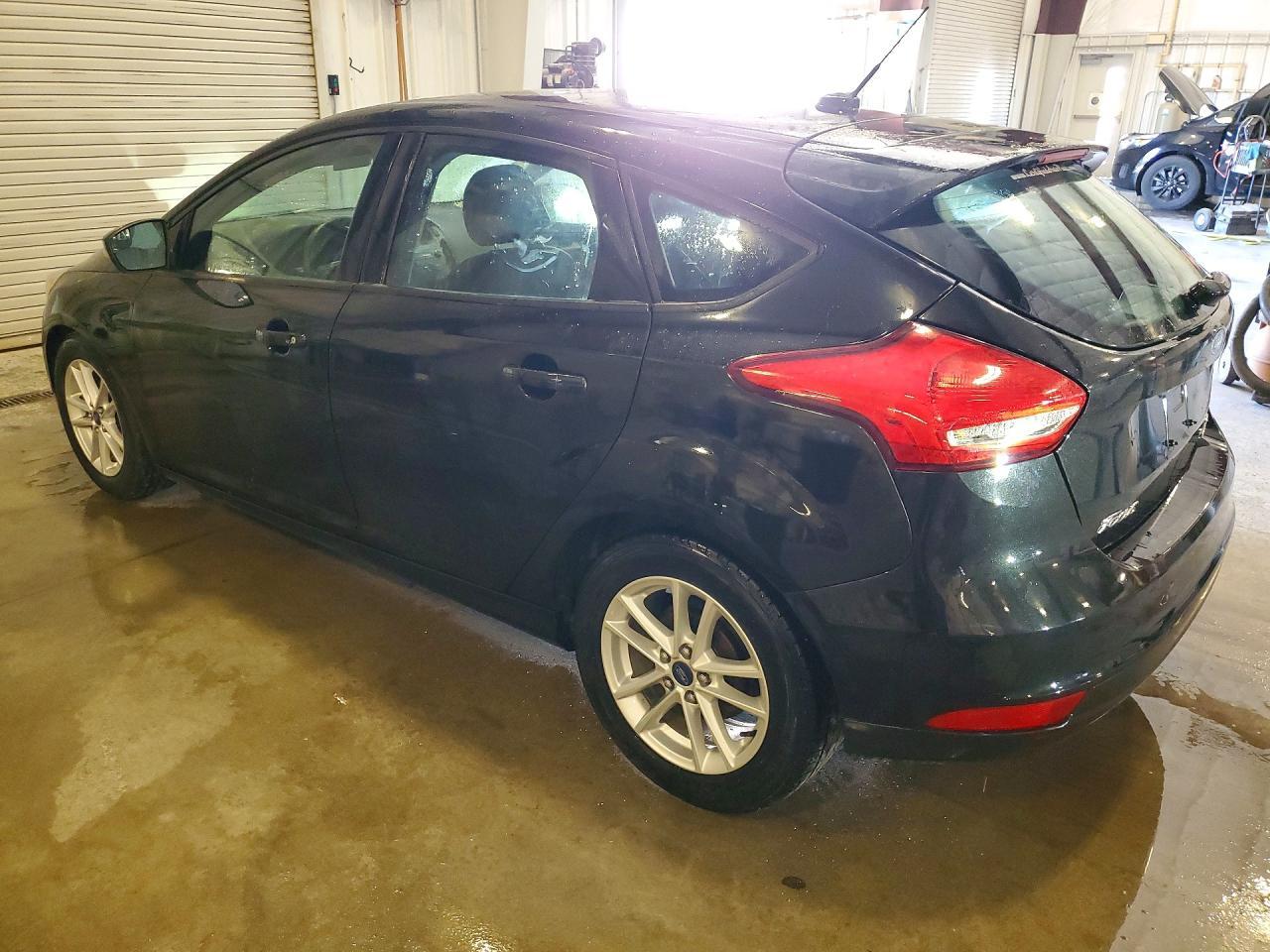 2015 Ford Focus Se - Фото 2