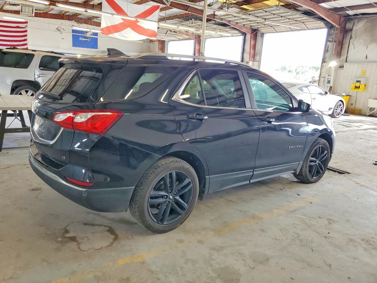 2021 Chevrolet Equinox Ltz - Image 3