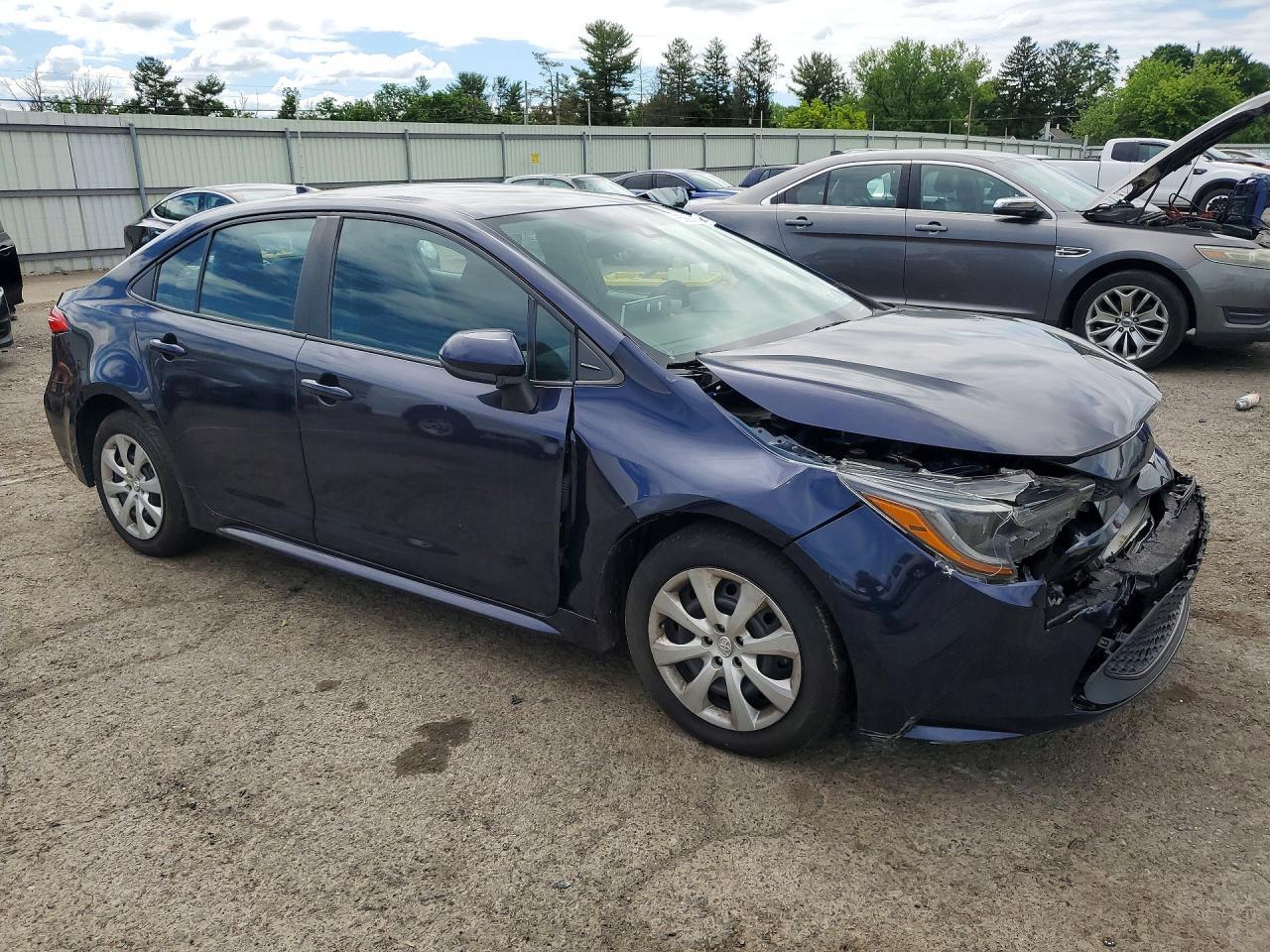 2021 Toyota Corolla Le - Фото 4