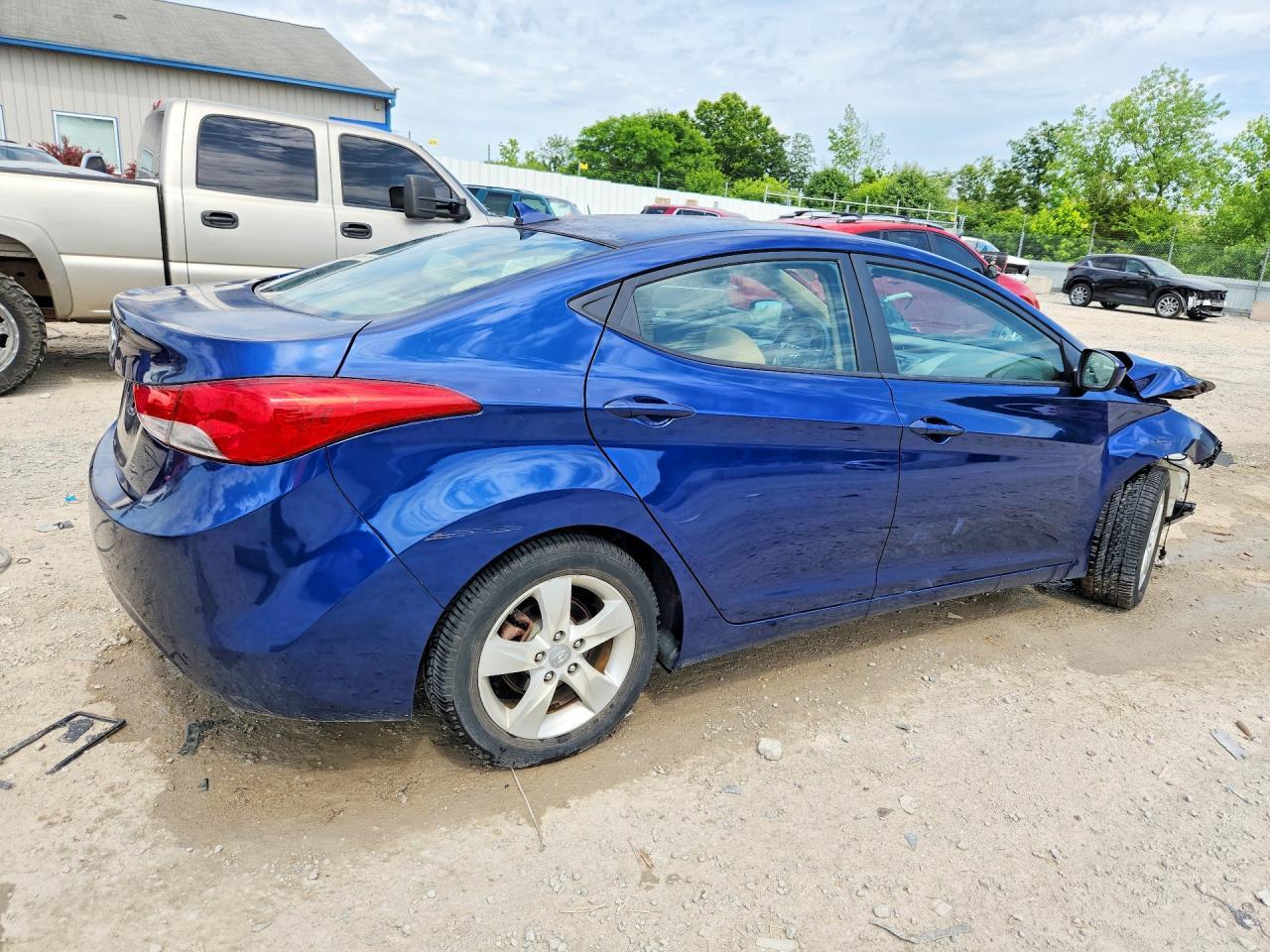 2013 Hyundai Elantra Gls - Фото 3