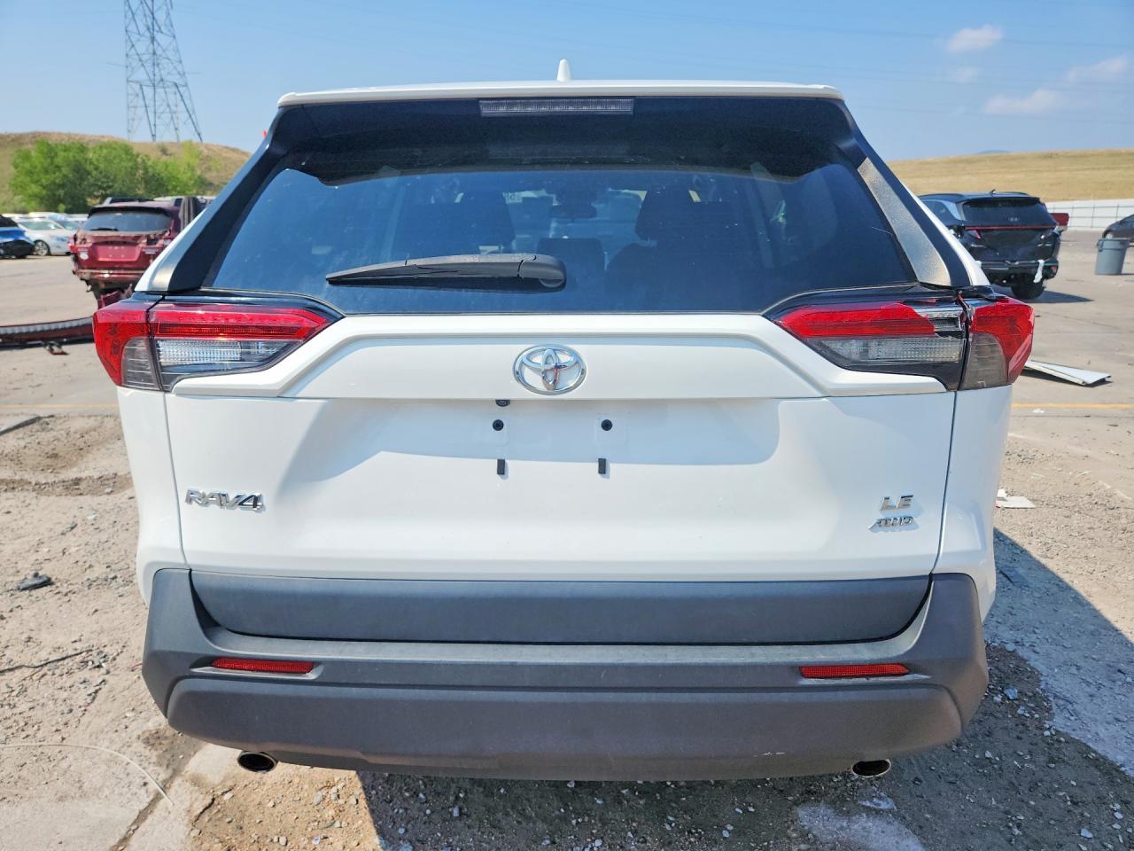2023 Toyota Rav4 Le - Image 6
