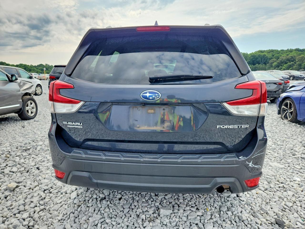 2019 Subaru Forester Premium - Фото 6