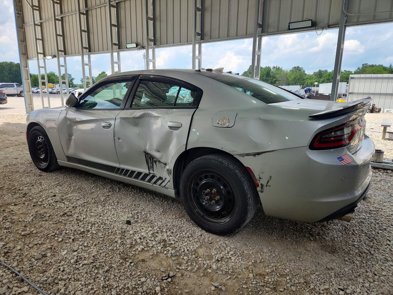 2019 Dodge Charger Police - Image 2