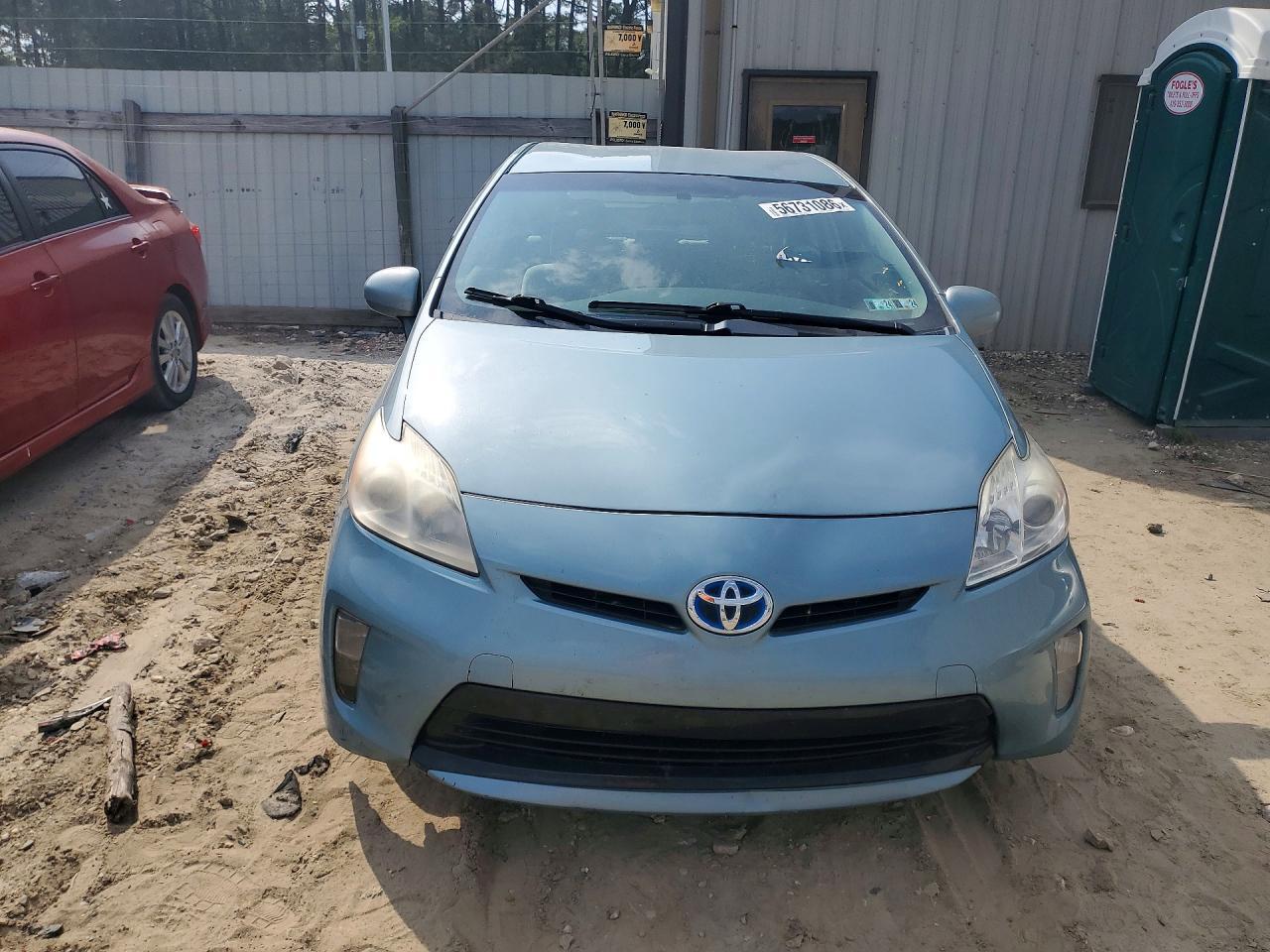 2012 Toyota Prius Two - Фото 5