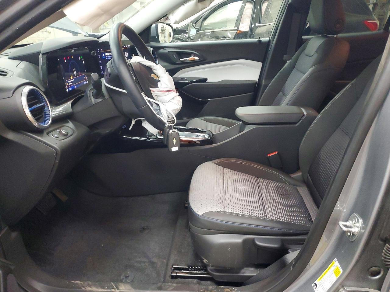 2025 Chevrolet Trax 1Lt - Image 7