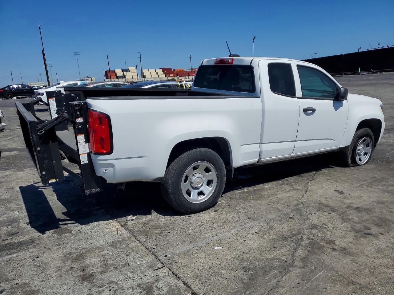 2022 Chevrolet Colorado - Image 3