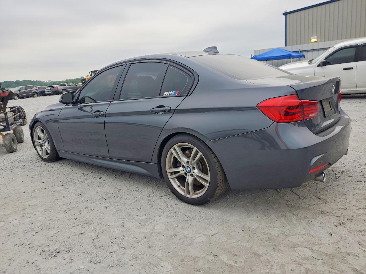 2017 BMW 340 I - Фото 2