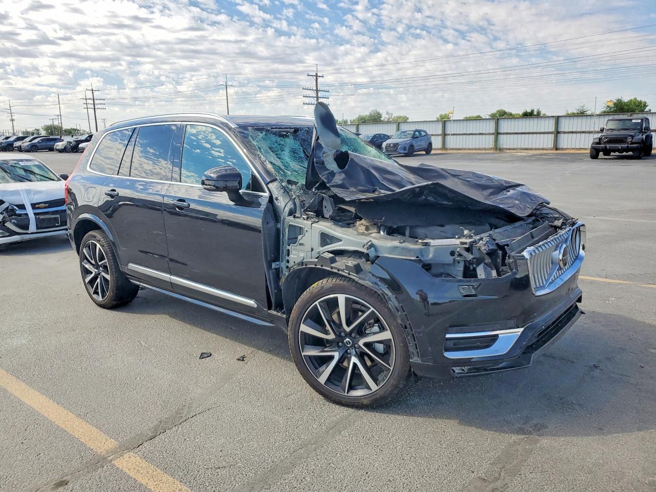 2024 Volvo Xc90 - Image 4