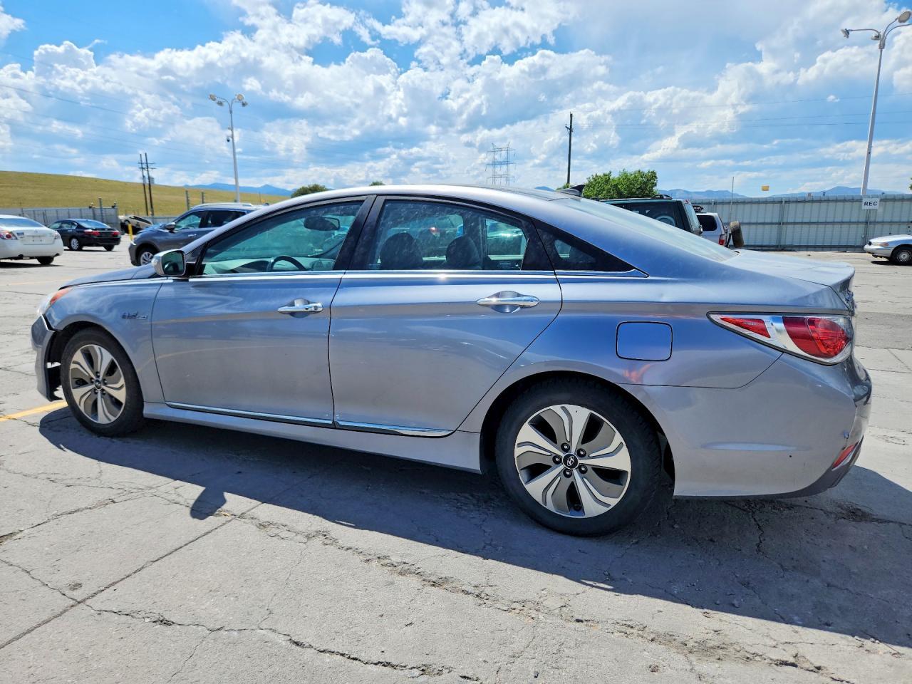 2015 Hyundai Sonata Hybrid Limited - Фото 2