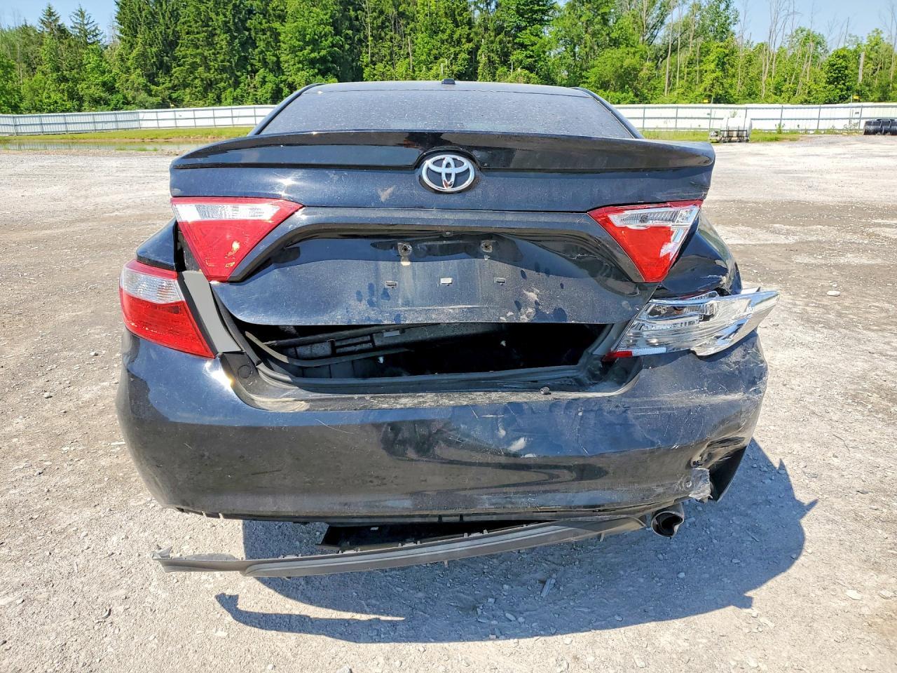 2015 Toyota Camry Xse - Image 6