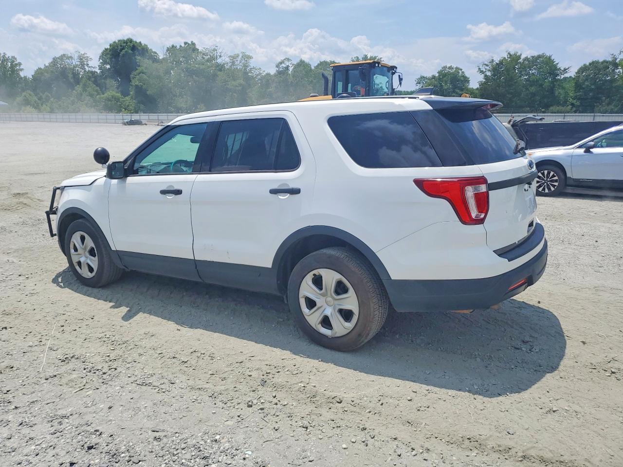 2019 Ford Explorer Police Interceptor - Фото 2