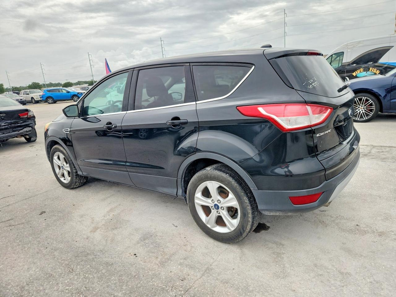 2013 Ford Escape Se - Фото 2