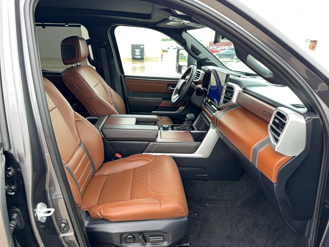 2024 Toyota Tundra 1794 Edition - Фото 5