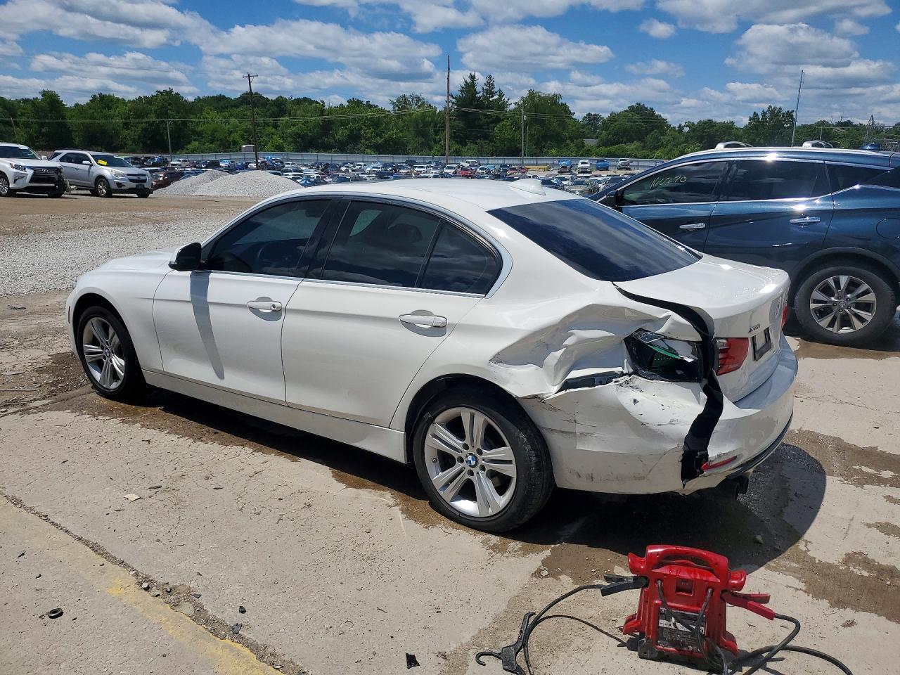 2018 BMW 330 Xi - Фото 2