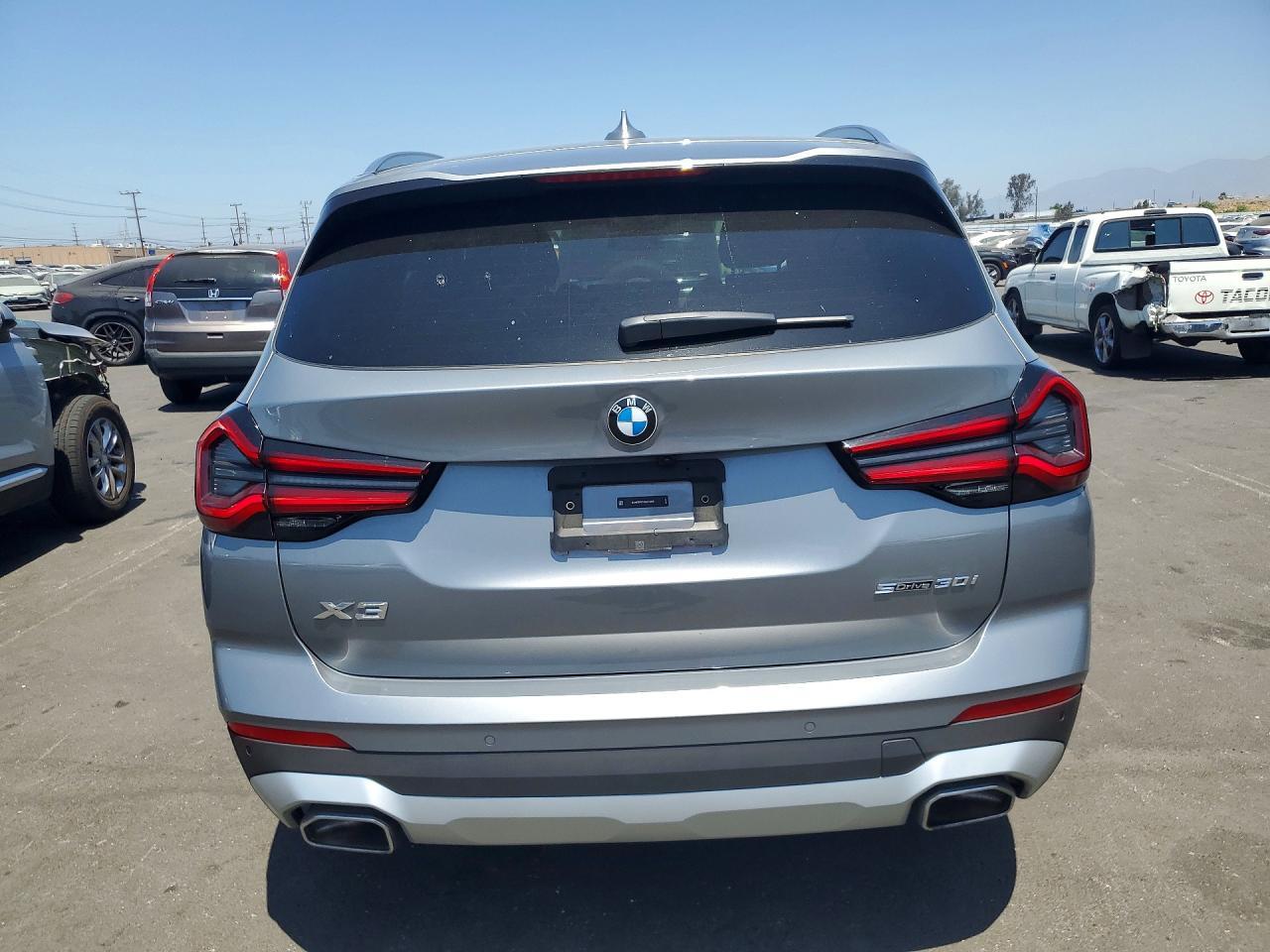 2024 BMW X3 Sdrive30I - Фото 6