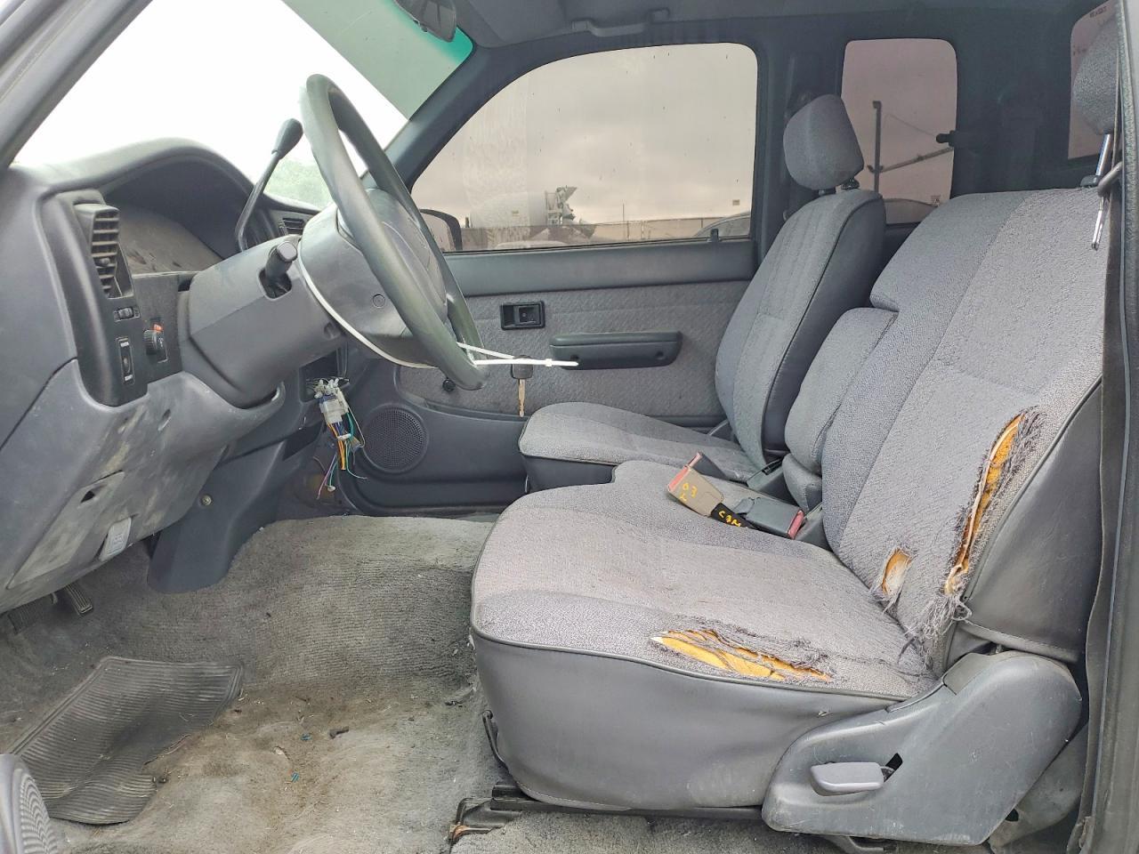 1997 Toyota Tacoma Xtracab - Image 7