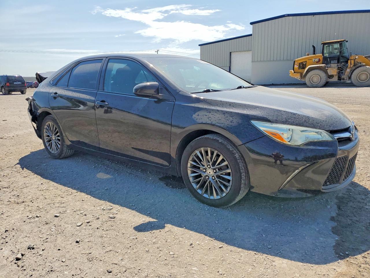 2015 Toyota Camry Xse - Image 4