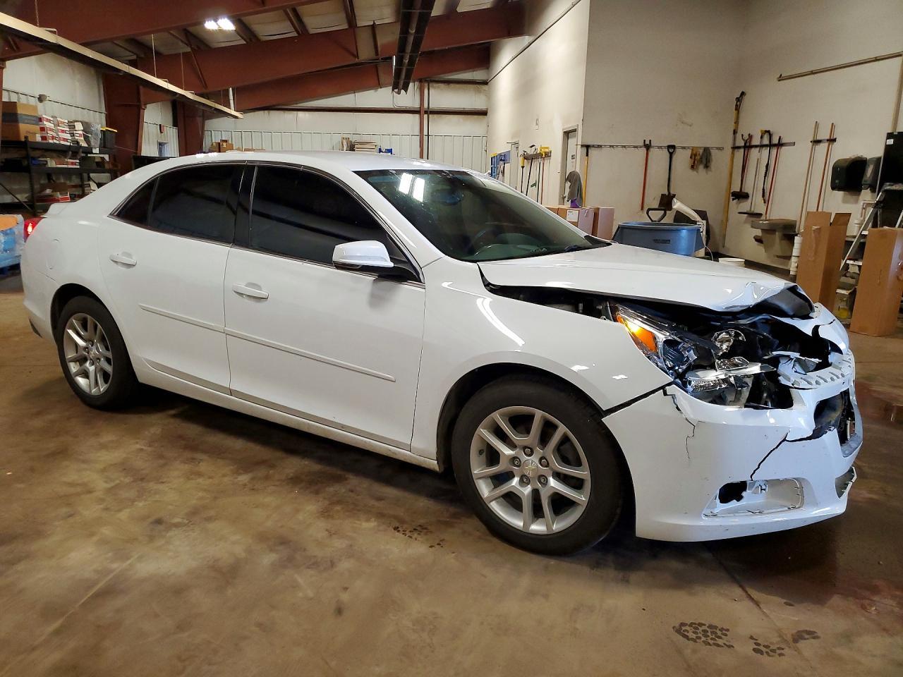 2016 Chevrolet Malibu Limited Lt - Image 4
